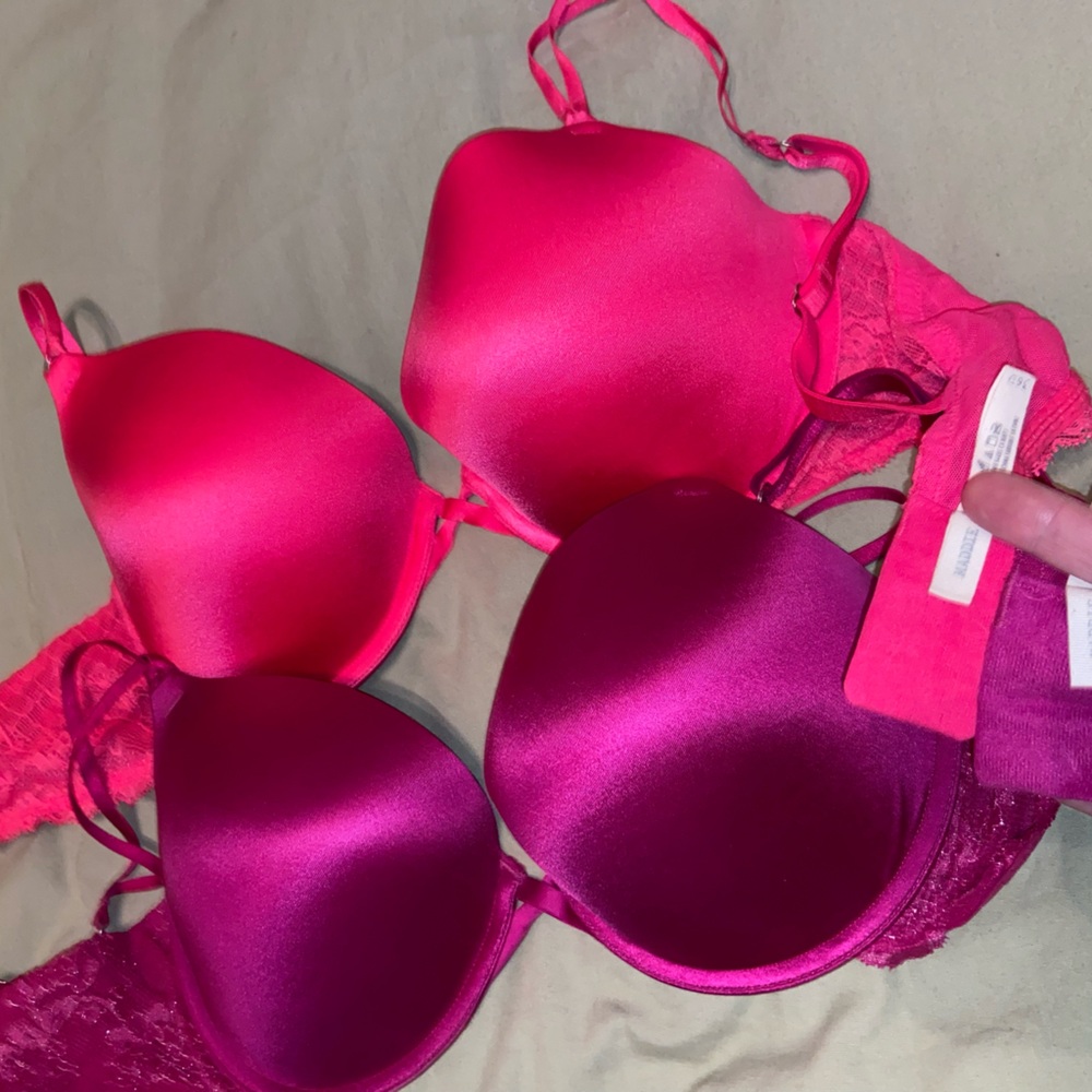 Two Aerie Maddie 36D Vibrant Pink and Purple Women's Bras